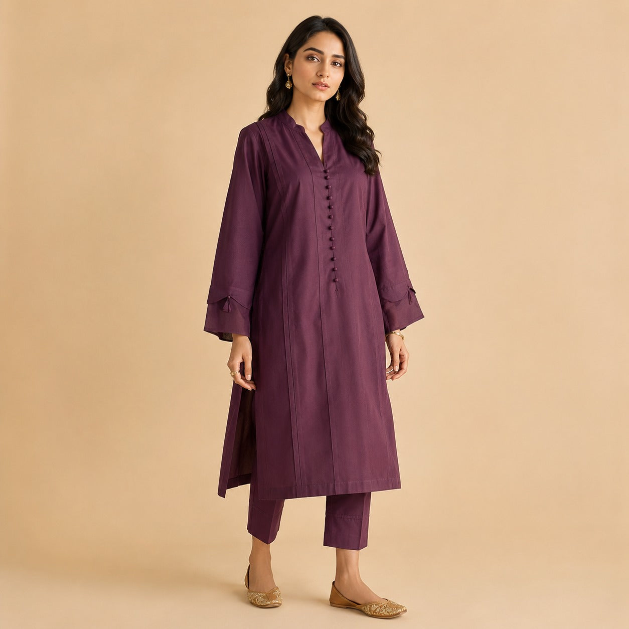 Plum Grace – Minimalist Button-Detail Kurta Set
